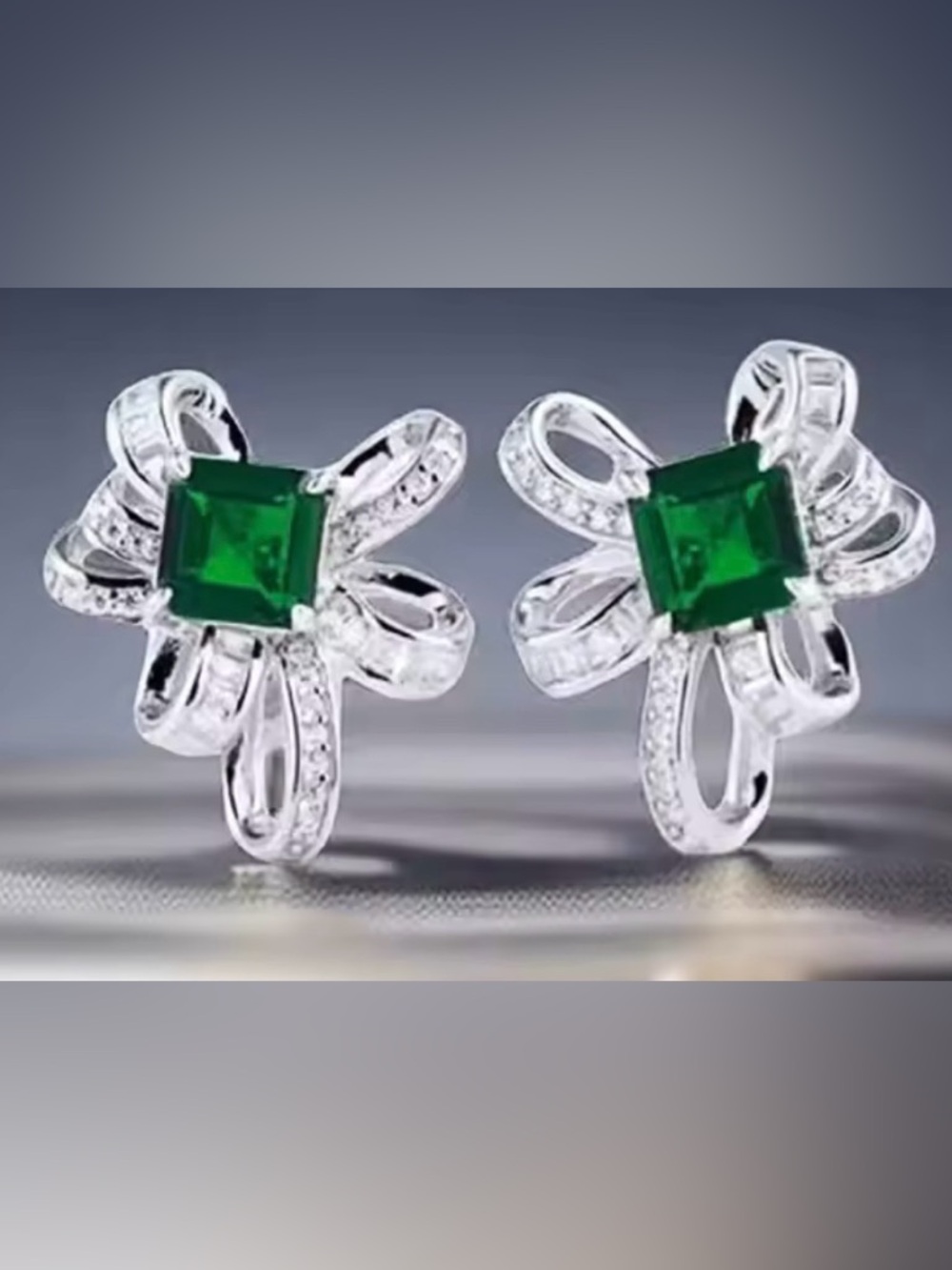 NEW Elegant CZ and Emerald Faux Fashion Pierced Earrings